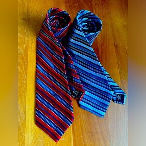 Jones New York Red & Blue Striped 100% Silk Men’s Tie
